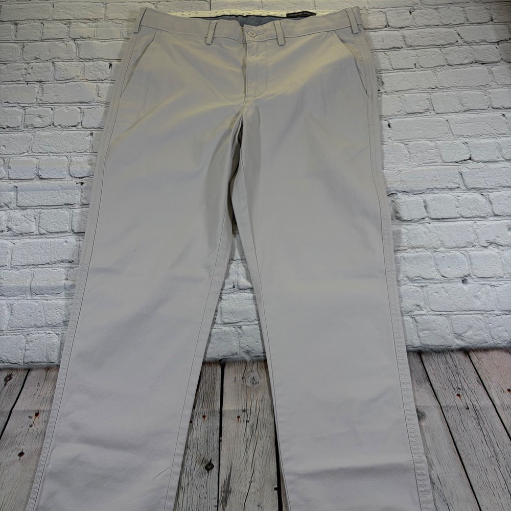 Cremieux Soho Slim Comfort Stretch Chinos Mens 33x32 Khaki Stone Cotton Pants